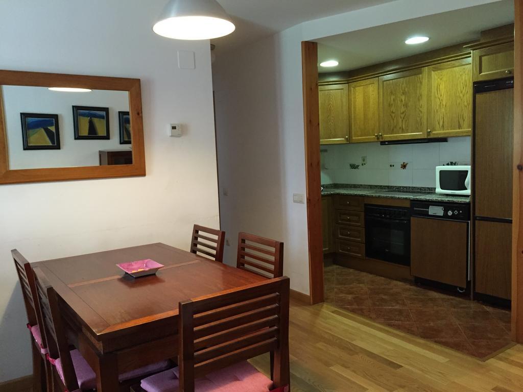 Apartamento Lamatriz Dequin Edificio Sayo 8 Benasque Zewnętrze zdjęcie